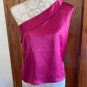 Rachel Zoe Elegant One-Shoulder fushia Top